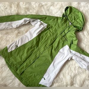 Women’s Omni-Tech Columbia Rain Jacket Size Small